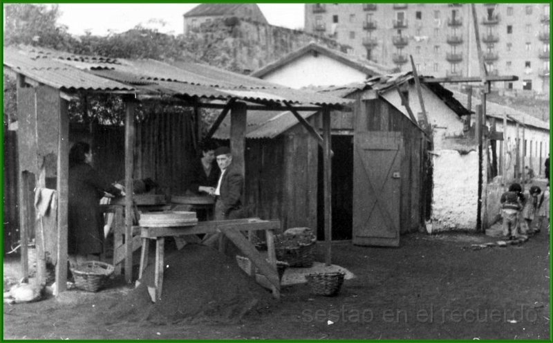 Chabola en Simondrogas 1920..JPG